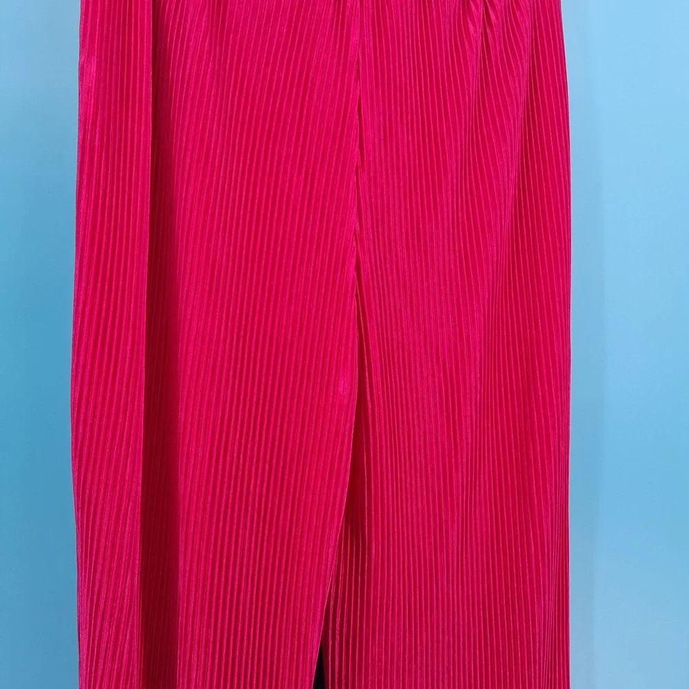SHEIN Pant Set Womens 6 Magenta Pink Plisse Pleated Crop Top Wide Leg 2‎ Piece